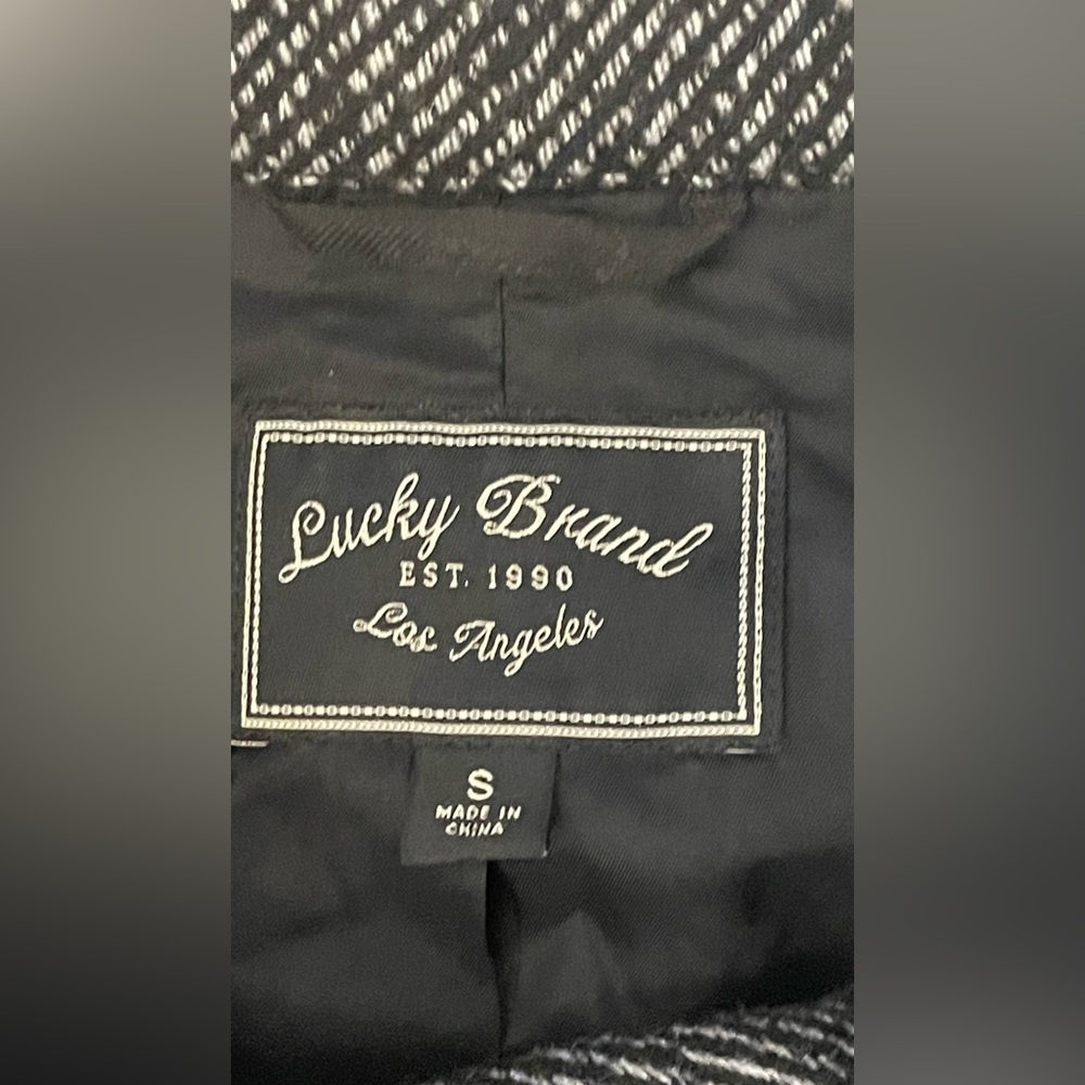 Lucky Brand Coat - Picture 10 of 10